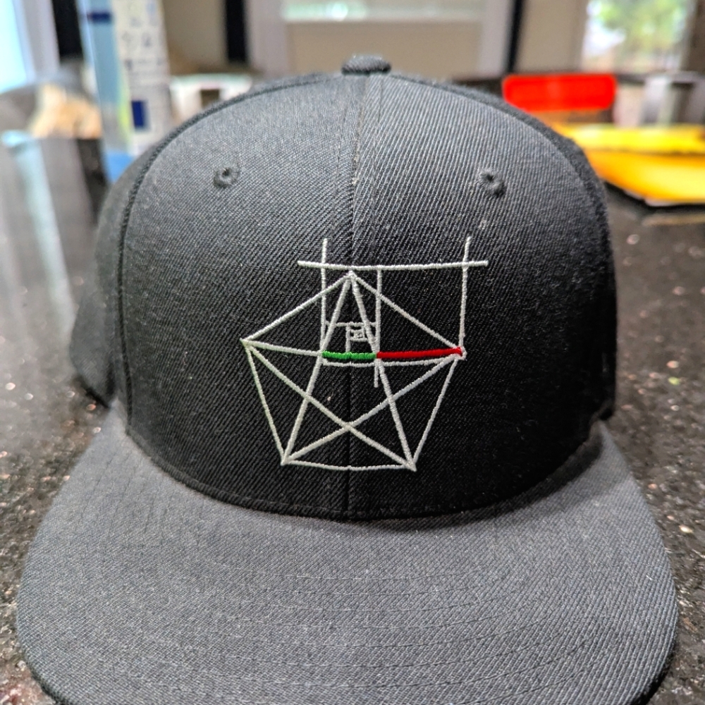 Vintage Black Scale Geometric Snapback